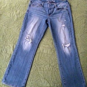 American Eagle distressed jeans sz-10